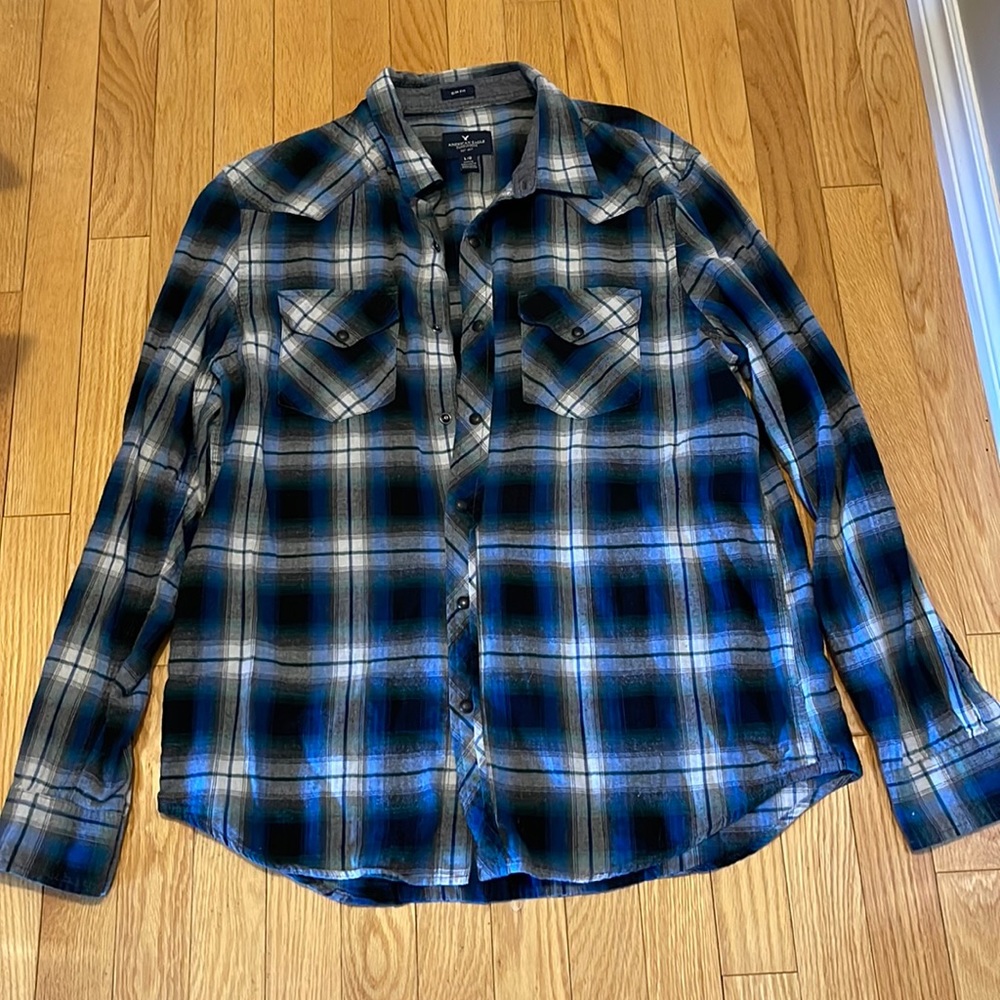 American Eagle slim fit shirt size large